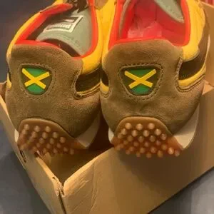 Puma | Shoes | Vintage Puma Whirlwind Jamaica Nib | Poshmark display picture 1